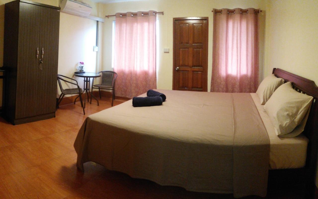 Relax Inn Ban Phe Exterior photo